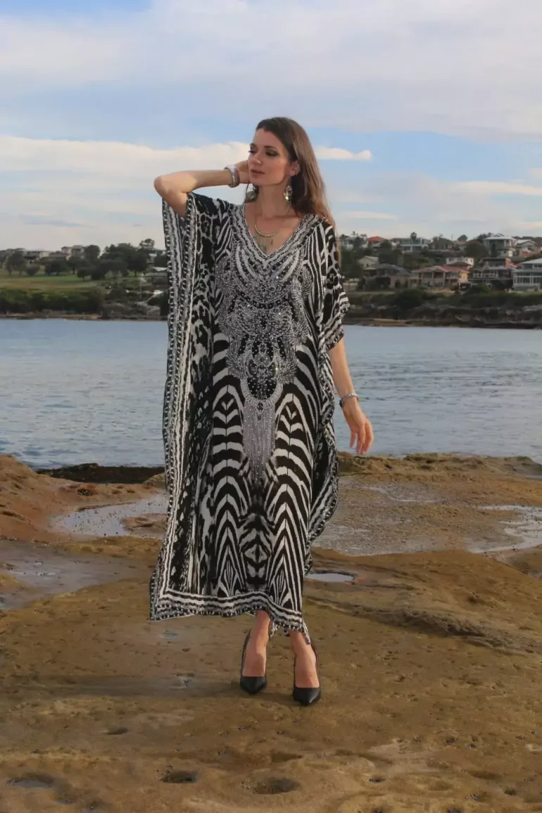 beth-long-kaftan-image