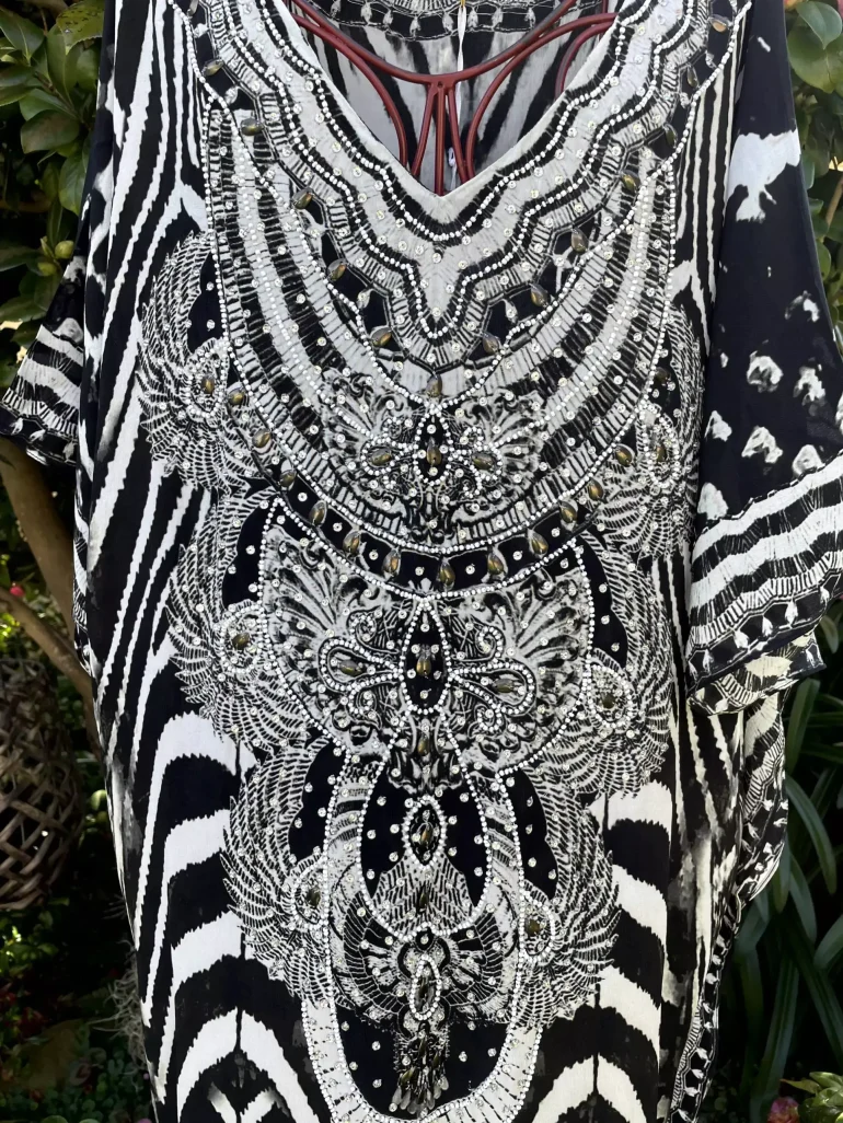 beth-long-kaftan-image